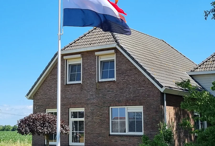 Waarom wordt er gevlagd op 13 april?